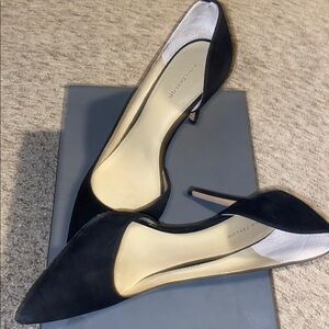 Ann Taylor Black Heels with Classic Pump Design